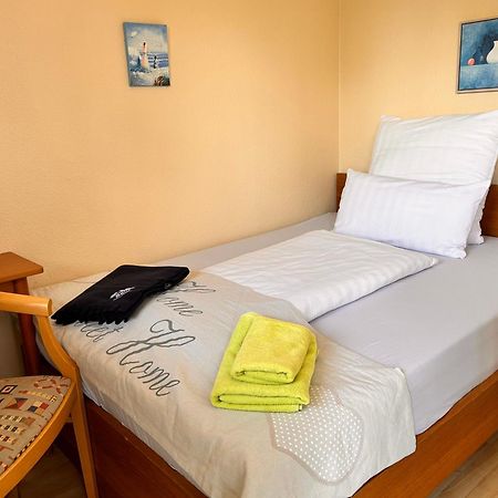 Ferienzentrum Yachthafen Rechlin Buitenkant foto