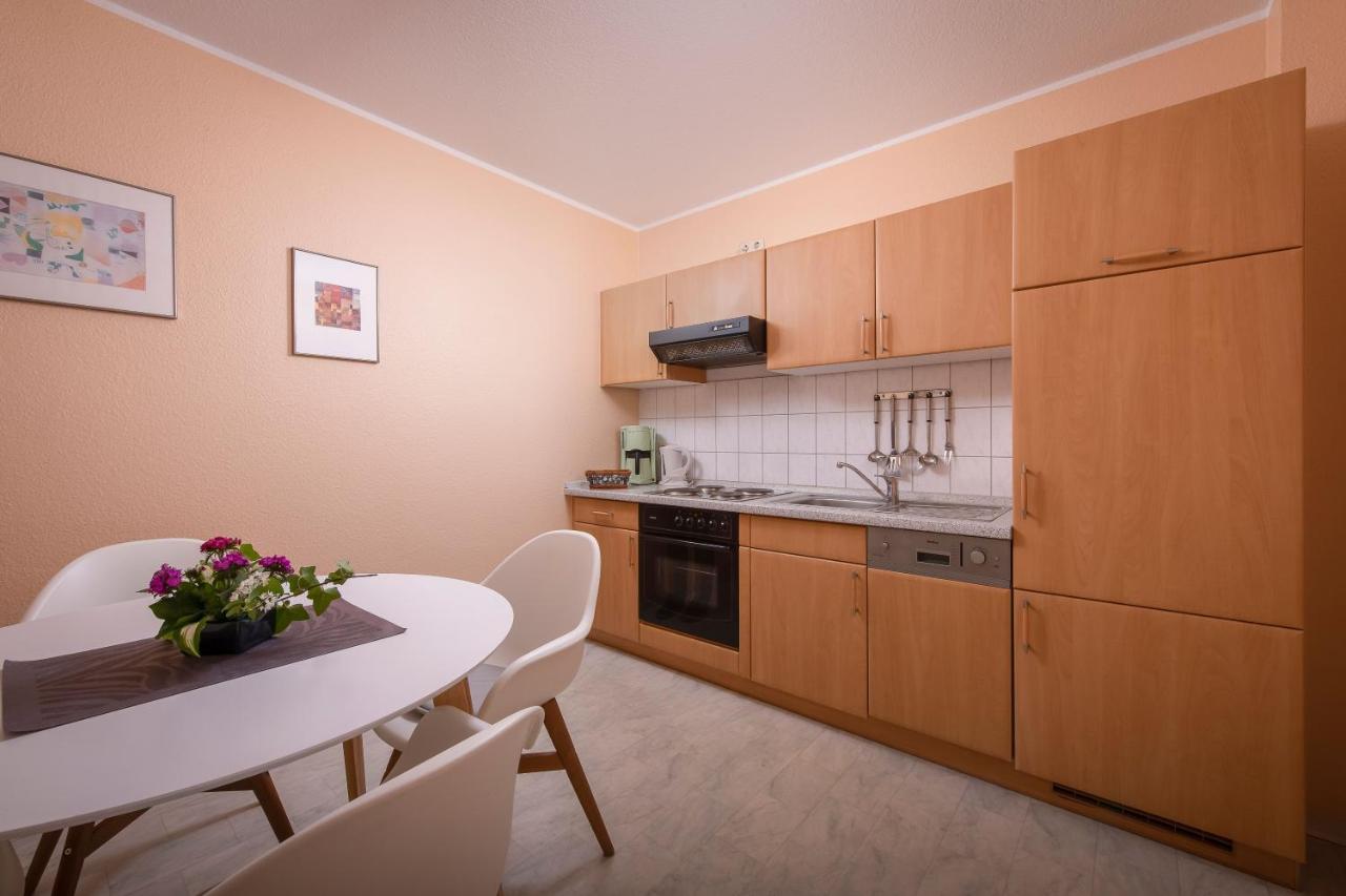 Ferienzentrum Yachthafen Rechlin Buitenkant foto